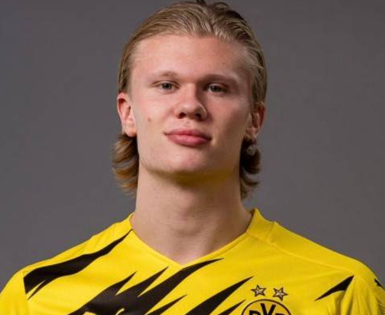 曼城联赛杯半决赛首回合告捷,<a href='/news/tag/1205.html' style='color: blue;'>哈兰德</a>激励球队续写辉煌